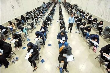افشاگری خسروپناه درباره مافیای کنکور/ میلیونها پیامک تهدیدآمیز دریافت کردیم