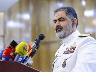 امروز ایرانیان اقتدار دریایی را با اتکا به دانش بومی دنبال میکنند