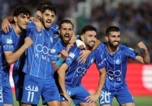برنامه بازیهای لیگ برتر فوتبال ایران امروز جمعه ۵ دی