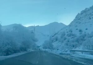 جاده کندوان سفیدپوش شده است