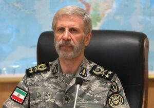 دستور سرلشکر حاتمی برای کمک به ستاد بحران