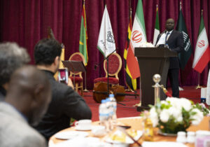 دیپلماسی فنجان و زعفران| توسعه تجارت با طعم فرهنگ و آداب معاشرت