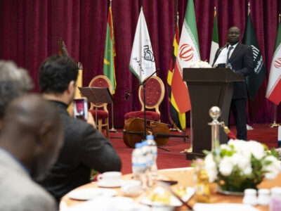 دیپلماسی فنجان و زعفران| توسعه تجارت با طعم فرهنگ و آداب معاشرت