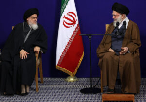رهبر انقلاب: آیتالله میلانی از ارکان نهضت اسلامی است
