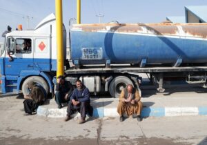 شوک تازه افغانستان به ایران/ تانکرهای سوخت ایران پشت مرز ماند