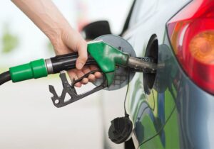 شوک جدید دولت به مالکان خودروها / در صورت تعویض پلاک خودروها سهمیه بنزین قطع خواهد شد