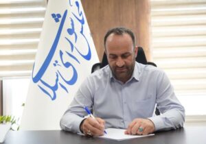 شیرینزاد: کابینه ضعیف است؛ وزرای ناکارآمد استیضاح شوند