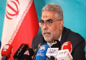 صمصامی: خرید ذخیره ۷ میلیاردی طلا علت کسری بودجه است