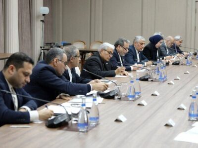 عراقچی با معاون نخست وزیر جمهوری آذربایجان دیدار کرد