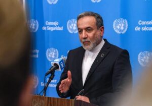 عراقچی: حمل و نقل یکی از ابزارهای اصلی دیپلماسی اقتصادی است
