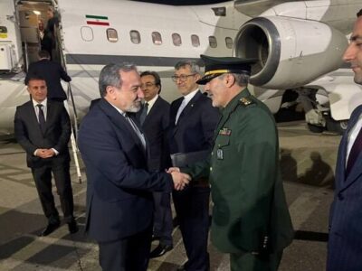 عراقچی وارد باکو شد