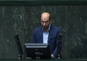 قانون بازگشت اموال نامشروع مسئولان به بیتالمال اجرا شود