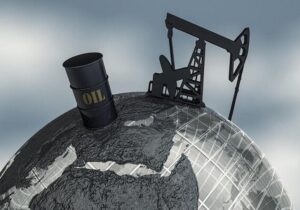 قیمت جهانی نفت امروز چهارشنبه ۵ آذر ۱۴۰۴ / کاهش اندک قیمت نفت برنت