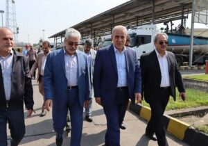 مردم دغدغه کمبود بنزین نداشته باشند