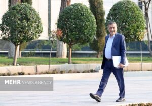معاون اجرائی رئیس جمهور وارد شهریار شد