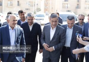 معاون اجرائی رئیس جمهور وارد پرند شد