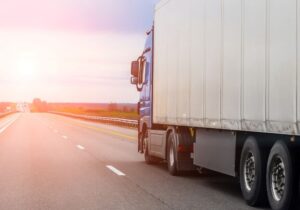 هزینههای عملیاتی باربری با تریلی و راهکارهای کاهش هزینه حمل بار با تریلی