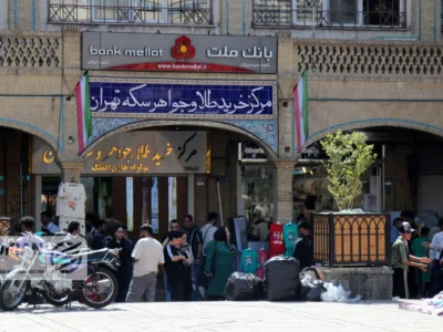 همزمانی پیشفروش و حراج؛ راهبرد بانک مرکزی برای آرامش قیمتها