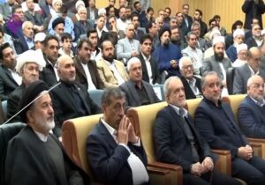پزشکیان: با کمک جمعی بر مشکلات غلبه خواهیم کرد