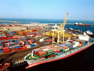ترخیص بیش از ۱۴ میلیون تن کالای اساسی از گمرکات خوزستان