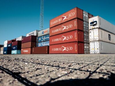 مجموع مبادلات تجاری گمرک یزد از ۶۲۴ میلیون دلار فراتر رفت