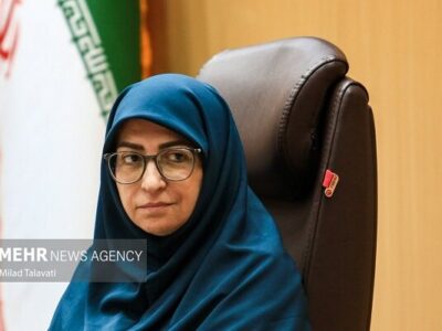معاون رئیسجمهور وارد بندرعباس شد
