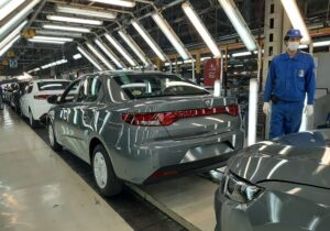 پایان عصر قیمتگذاری دستوری فرصتی برای توسعه خودروسازان است یا تهدید مشتریان؟