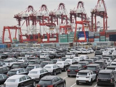 کاهش درامد گمرکی دولت با افت درآمد واردات خودرو