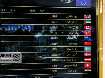 آخرین قیمت طلا و دلار امروز پنجشنبه ۲۳بهمن/ طلا و دلار کاهشی شدند + جدول