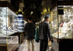 آخرین قیمت طلا، دلار و سکه امروز ۳ اسفند/ افزایش قیمت ها ادامه دارد؟ + جدول