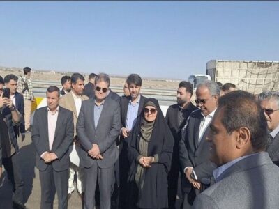 بازدید وزیر راه و شهرسازی از پروژه کریدور شرق به غرب سیستان و بلوچستان
