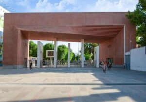 تشکیل جلسهای فوری با حضور روسای سه دانشگاه، مسئولان وزارتخانه و نمایندگان نهادهای امنیتی