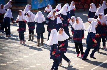 تعطیلیهای پیدرپی و فرسایش یک نسل؛ مدرسه را به تونل کنکور تبدیل کردیم