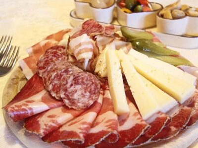 تیرامین چیست و چه کسانی نباید مصرف کنند؟/ این خوراکی ها تیرامین دارند