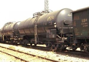 خروج قطار باری از ریل در ورودی پیشوا