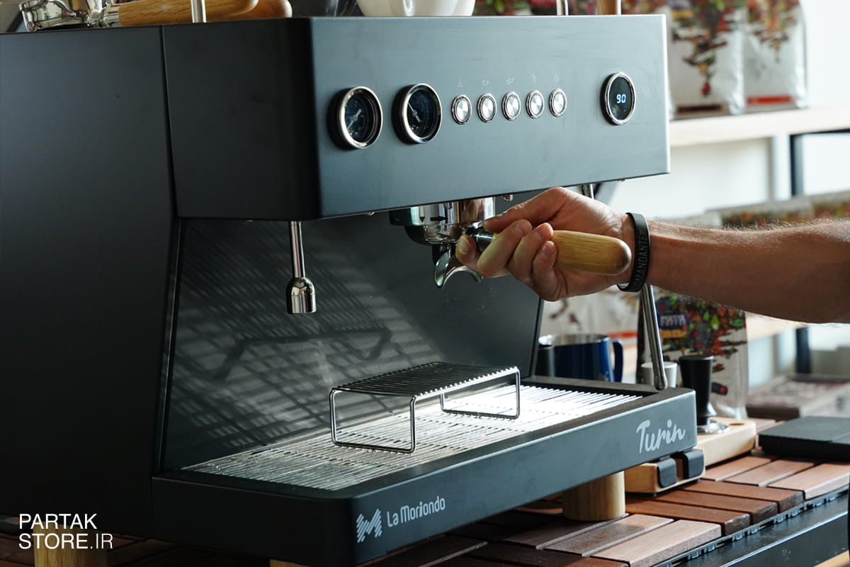 راه اندازی کافه در سال ۱۴۰۵ خودکشی مالی یا سرمایهگذاری هوشمند راه اندازی کافه در سال ۱۴۰۵ خودکشی مالی یا سرمایهگذاری هوشمند