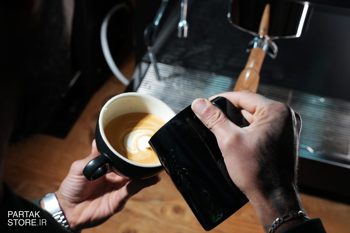 راه اندازی کافه در سال ۱۴۰۵ خودکشی مالی یا سرمایهگذاری هوشمند راه اندازی کافه در سال ۱۴۰۵ خودکشی مالی یا سرمایهگذاری هوشمند