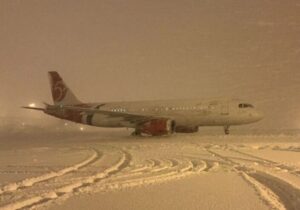 ۶ پرواز خارجی در فرودگاه بینالمللی بندرعباس به زمین نشست