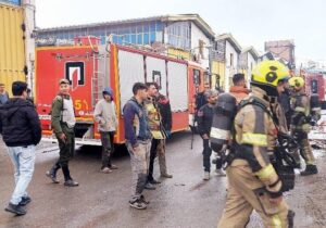 نجات ۳۰۰ شهروند تهرانی از زیر آوار توسط آتش‌نشانی