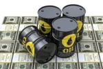 افزایش لحظه ای قیمت نفت در ساعات گذشته/ هر بشکه نفت برنت در بازار امروز چند؟
