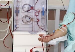 انتقاد پیشکسوت بیماران خاص از سازمان ملل و دروغ های آمریکا