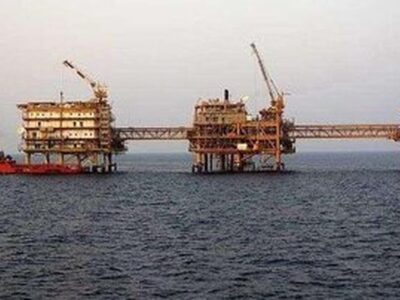 ایران میتواند ۲ماه بدون صادرات نفت مدیریت کند / انتقال سوخت از طریق راهآهن انجام میشود؟