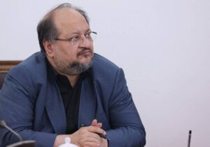 این پیام، رسمی نیست! دلنوشته محمد شریعتمداری خطاب به همکاران برای آغاز دوران بازسازی و نوسازی