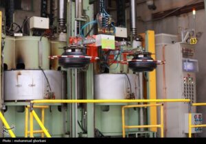 بازسازی معیشت کارگران و احیای تولید در سال ۱۴۰۵