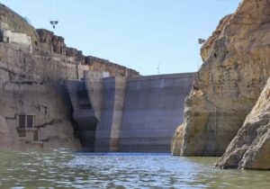 بحران در تهران/ کمآبی ادامه دارد و گرمای شدید در راه است