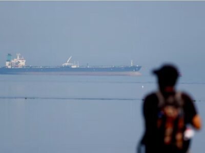 تنگه هرمز بازار نفت را بههم ریخت/ جهش و سقوط قیمتها در چند روز