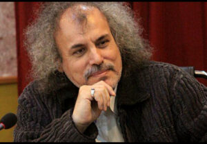 تورج زاهدی خطاب به هنرمندان: بدون یادکردن از دشمن چطور همدردی میکنید؟