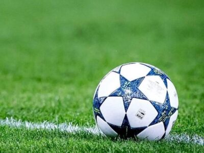 حال خراب بازیکن لیگ برتری پس از خوشگذرانی عجیب! + عکس ۱۸+