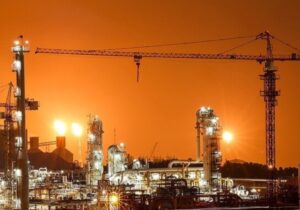 در حمله به پتروشیمیها چه کسی بیشتر ضرر کرد؟/ مقایسه خسارت وارد شده به پتروشیمیهای ایران و دیگر کشورها