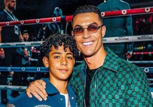رونالدو با پسرش همبازی میشود؟